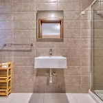 Apartment Modern & Charming 1-bedroom Flat In Jvas1-1