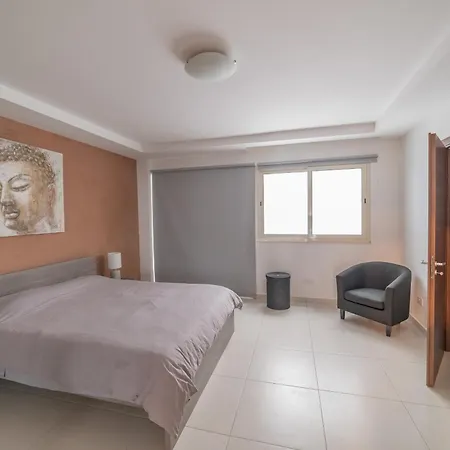 Modern & Charming 1-bedroom Flat In Jvas1-1 Appartement *