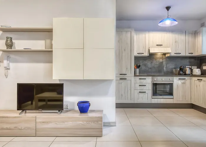 Modern & Charming 1-bedroom Flat In Jvas1-1 Gzira